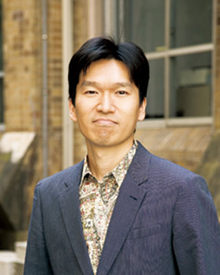 Takayuki Nishizaka Professor