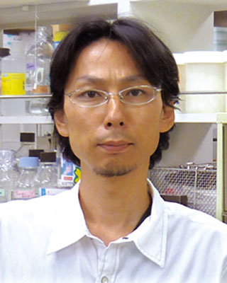 Takashi Hishida Professor