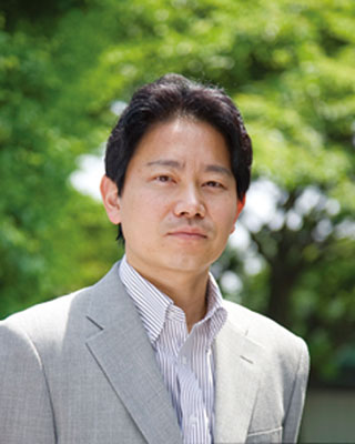 Tomohiro Kiyosue Professor